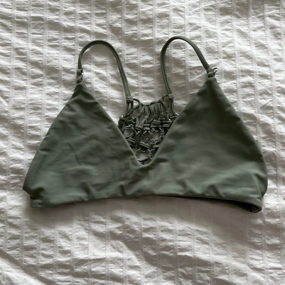 Mikoh Top